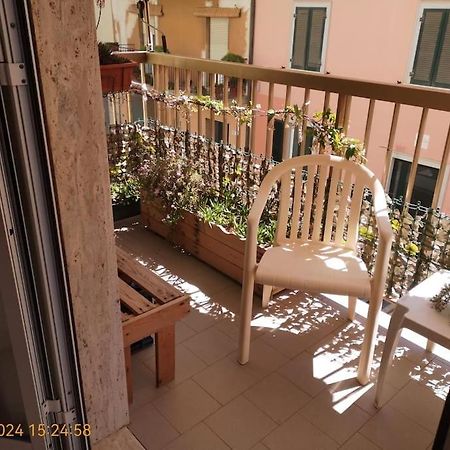 Casa Paganini Lägenhet Follonica Exteriör bild