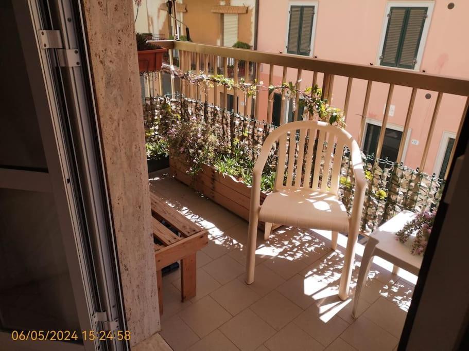 Casa Paganini Lägenhet Follonica Exteriör bild